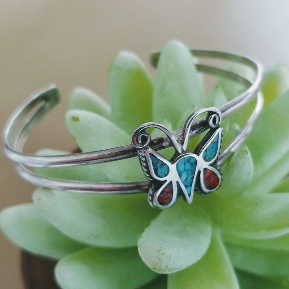 Jewelry - Vintage Native American Coral/Turquoise Cuff Brace